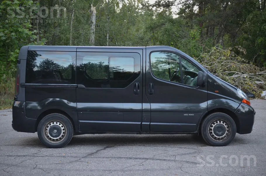 Renault Trafic 2005 photo 3