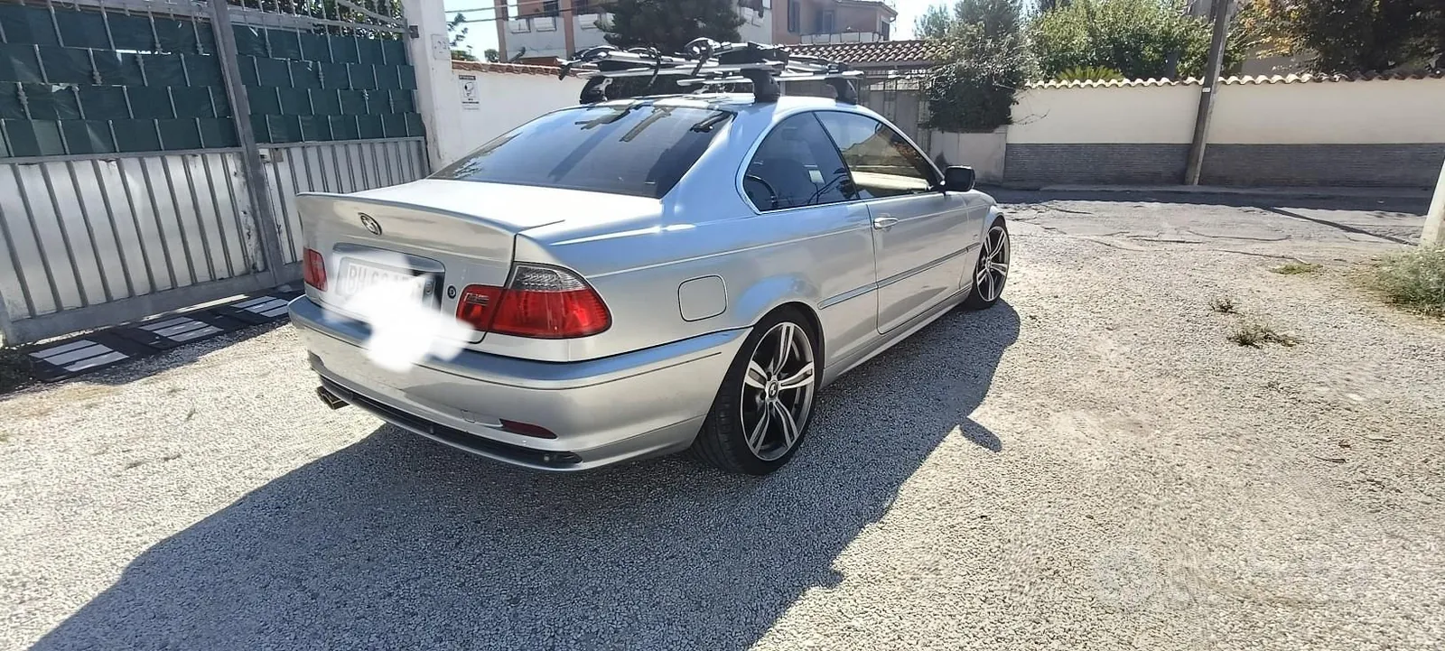 BMW E46 2000 photo 2