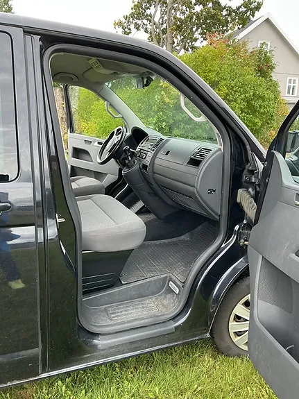 Volkswagen Caravelle 2011 photo 4
