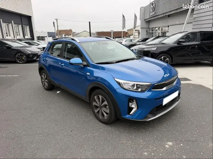 Kia Stonic 2025 photo 3