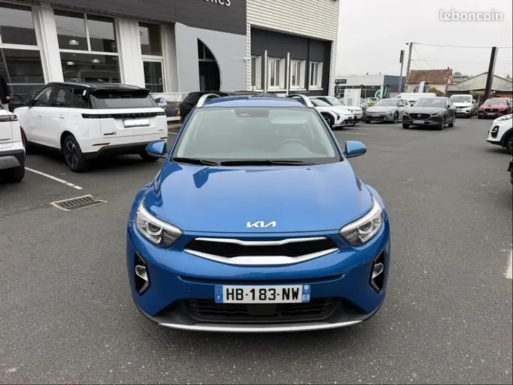 Kia Stonic 2025 photo 2
