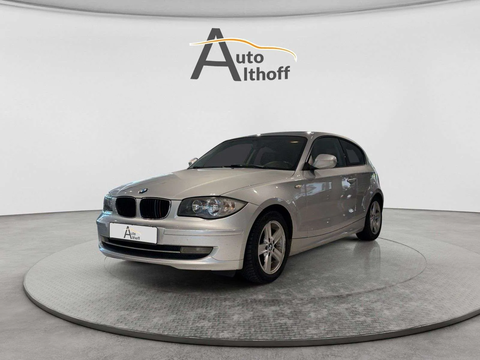 BMW 120 D 2010 photo 3
