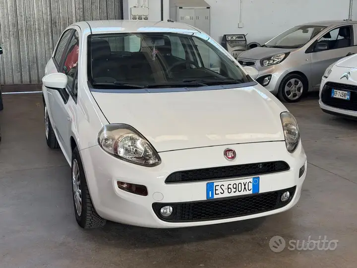 Fiat Punto 2013 photo 3
