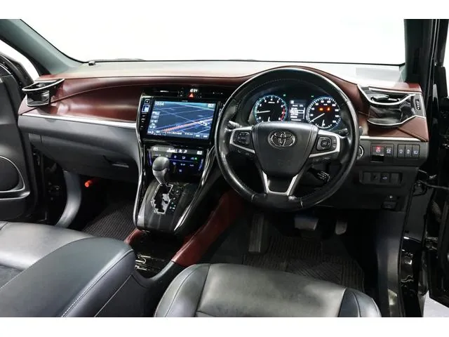 Toyota Harrier 2017 photo 2