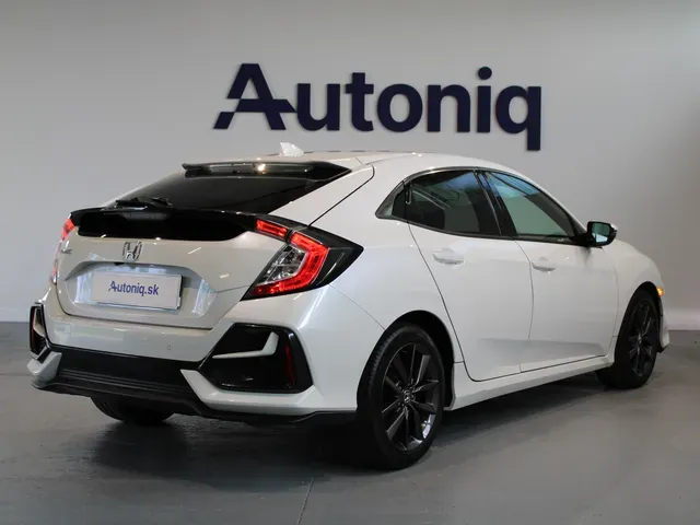 Honda Civic 2022 photo 4