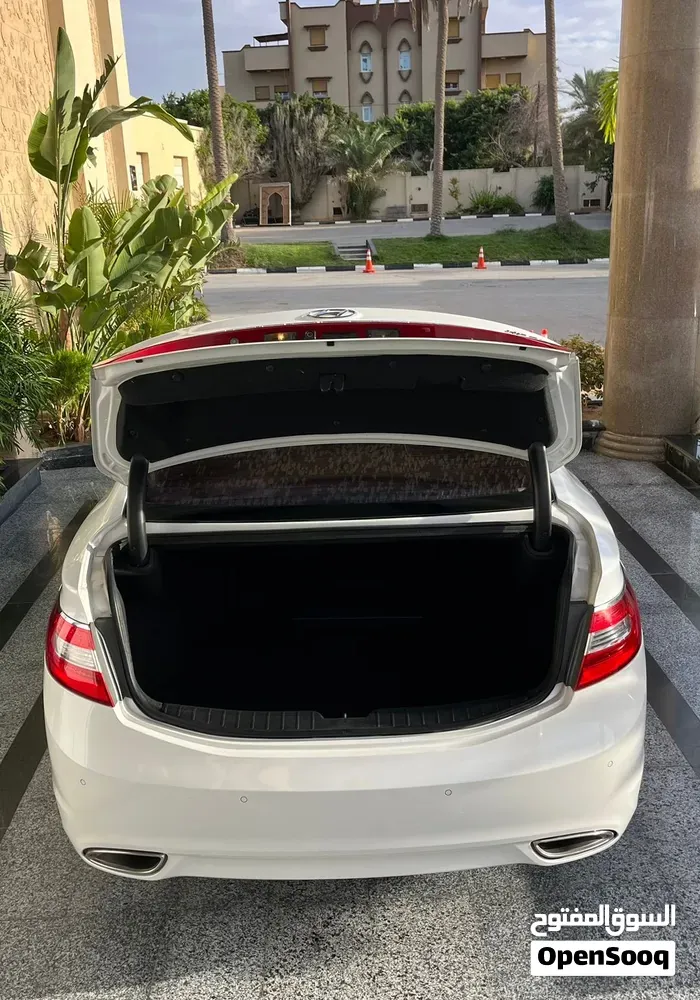 Hyundai Azera 2013 photo 3