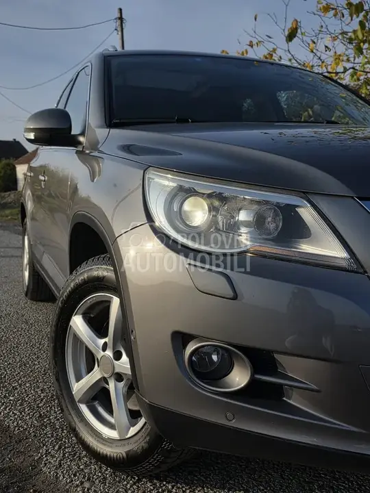 Volkswagen Tiguan 2009 photo 4