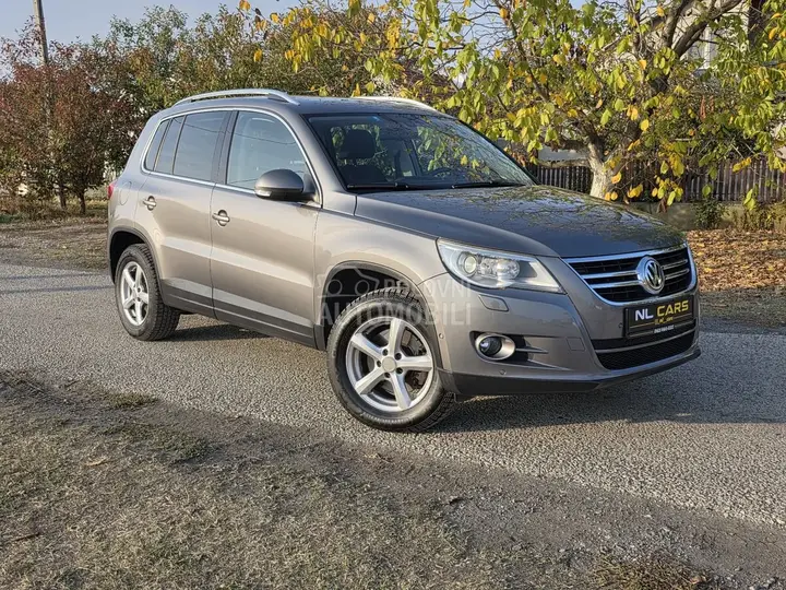 Volkswagen Tiguan 2009 photo 2