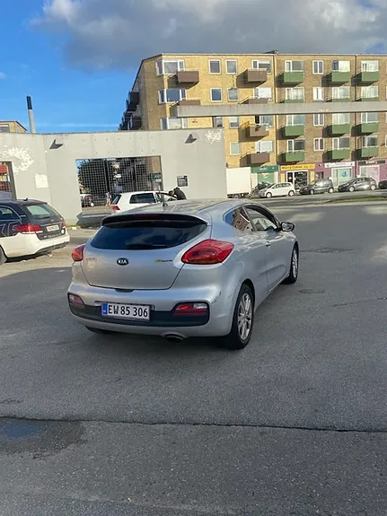 Kia Ceed 2013 photo 3