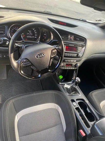 Kia Ceed 2013 photo 4