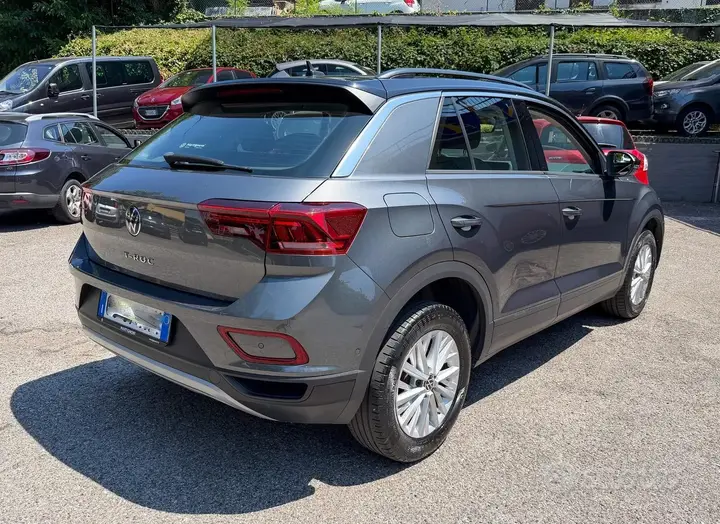 Volkswagen T-Roc 2022 photo 4