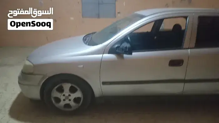 Opel Astra 2000 photo 2