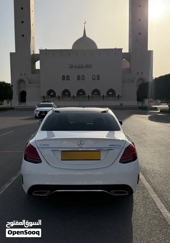 Mercedes-Benz C-Class 2020 photo 3