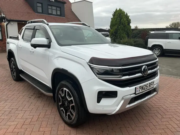 Volkswagen Amarok 2025 photo 3