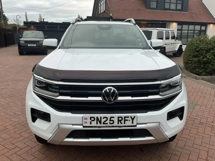 Volkswagen Amarok 2025 photo 2