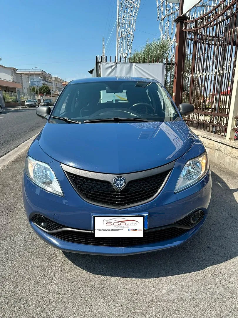 Lancia Ypsilon 2018 photo 3