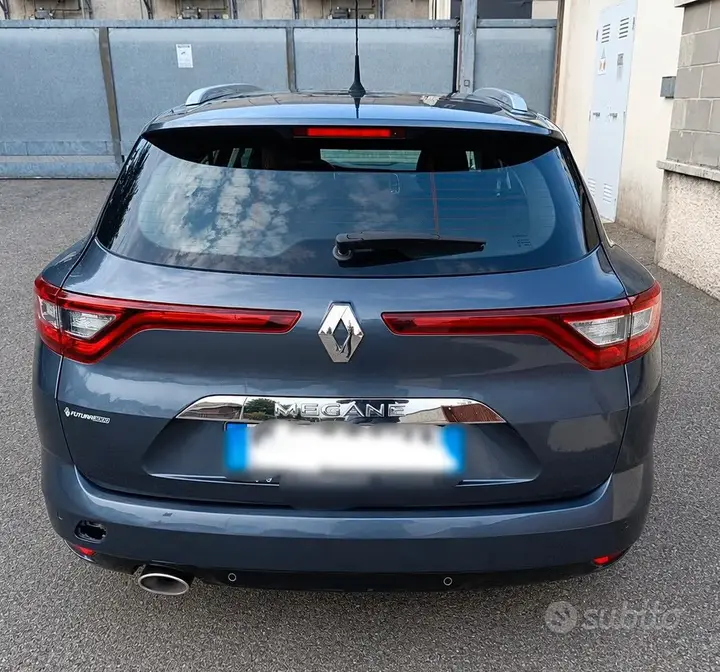 Renault Megane 2018 photo 4