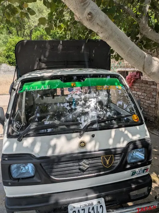 Suzuki Ravi