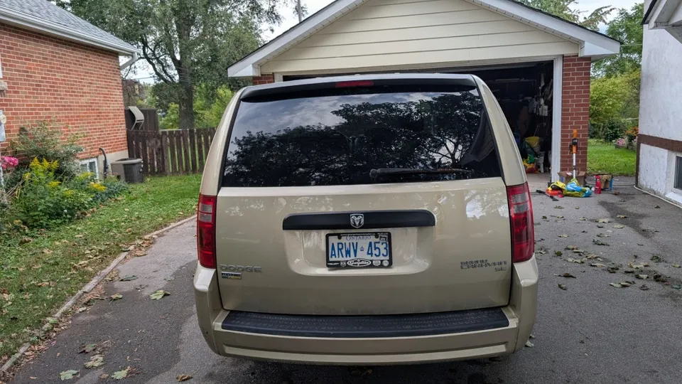 Dodge Grand Caravan 2010 photo 4