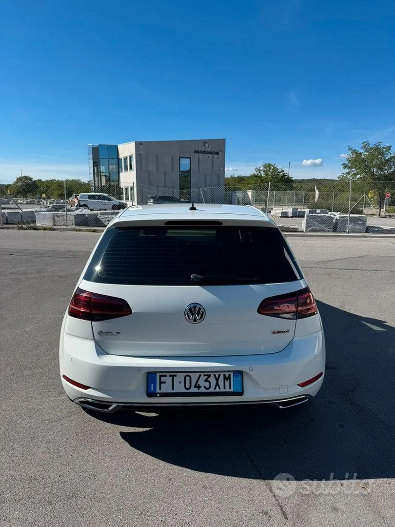 Volkswagen Golf 2019 photo 3
