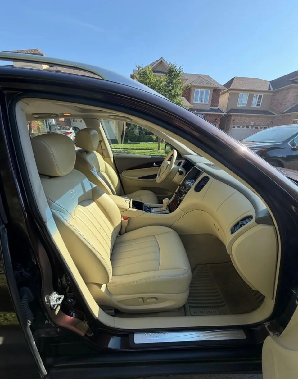 Infiniti Ex35 2010 photo 4