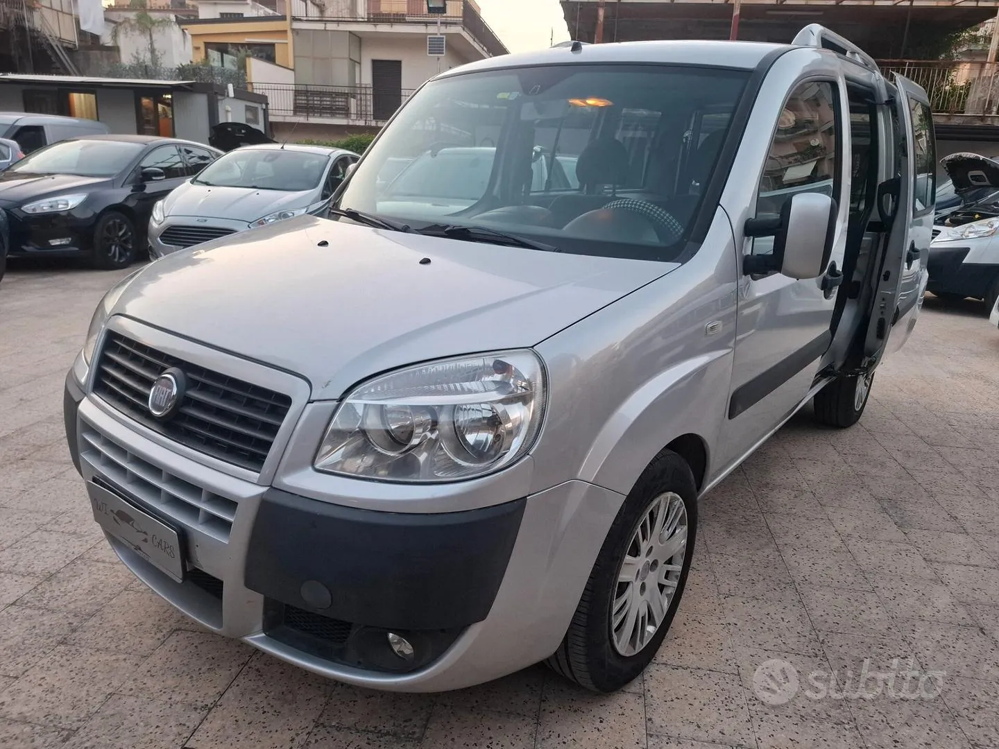Fiat Doblo 2009 photo 3