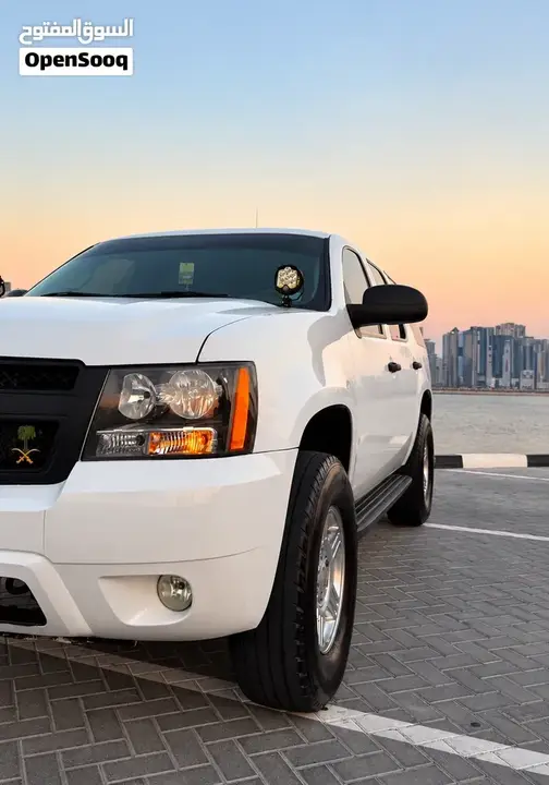 Chevrolet Tahoe 2008 photo 2