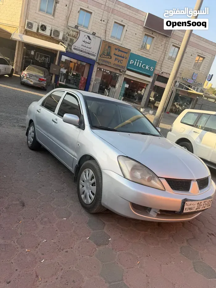 Mitsubishi Lancer 2010 photo 5