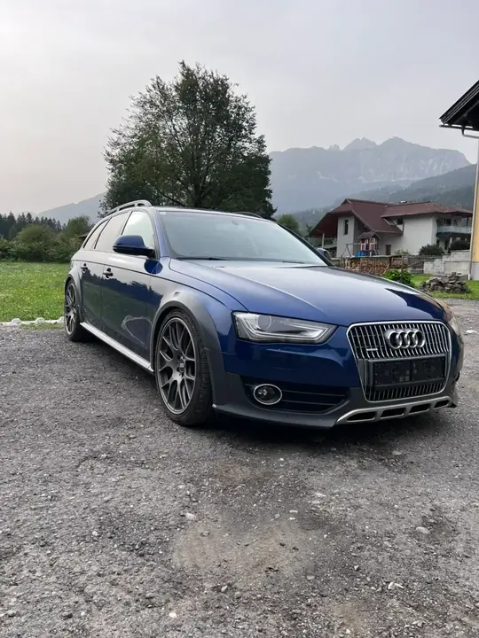 Audi A4 Allroad 2013 photo 2