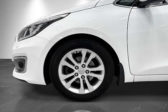 Kia Ceed 2016 photo 2