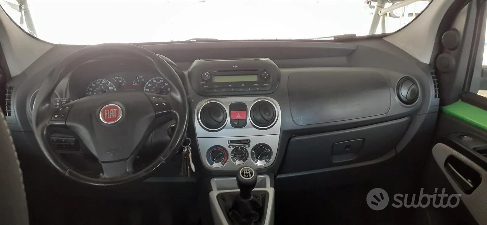 Fiat Qubo 2010 photo 2