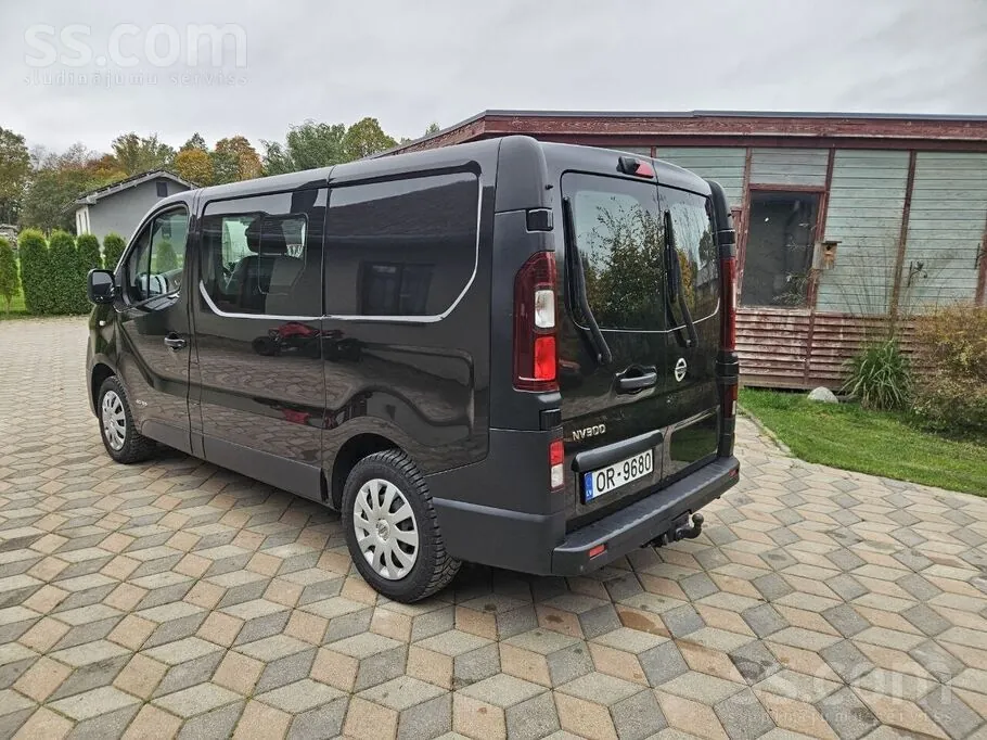 Nissan Nv300 2017 photo 3