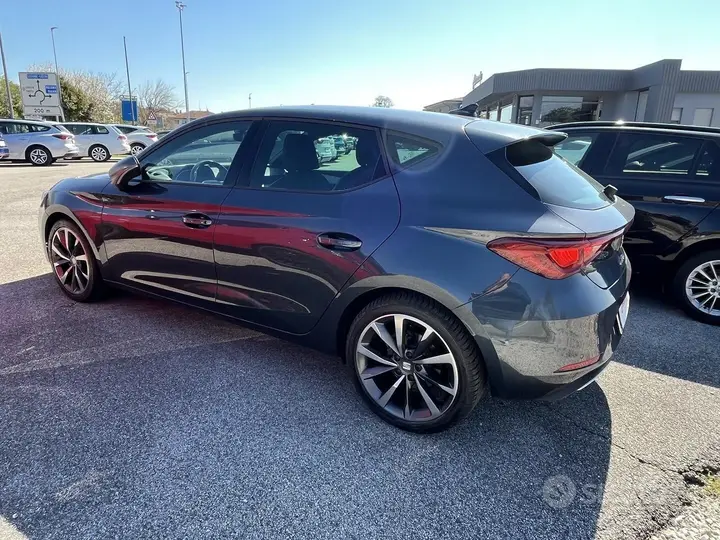 Seat Leon 2022 photo 3