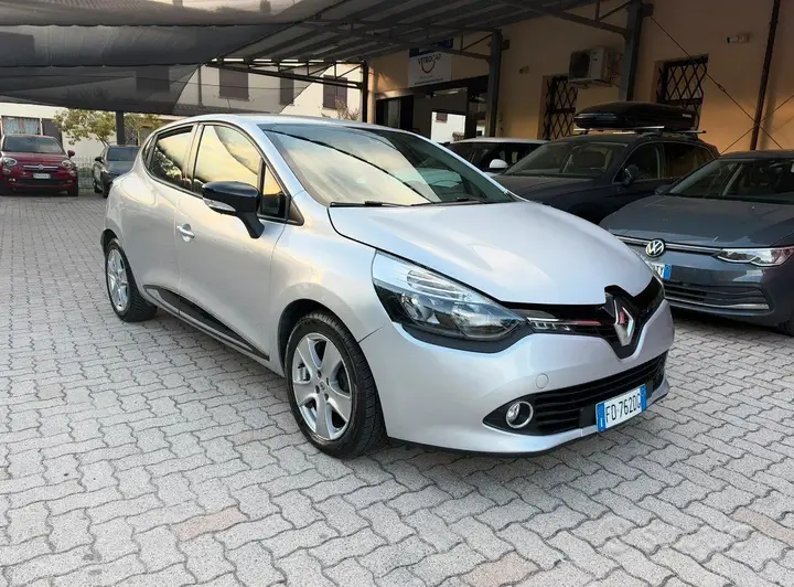 Renault Clio 2016 photo 3