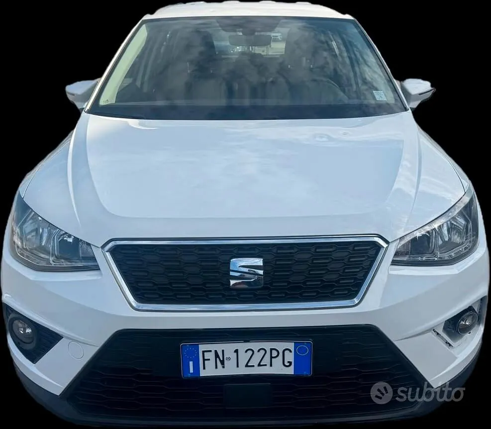 Seat Arona 2018 photo 2