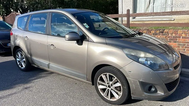 Renault Grand Scenic