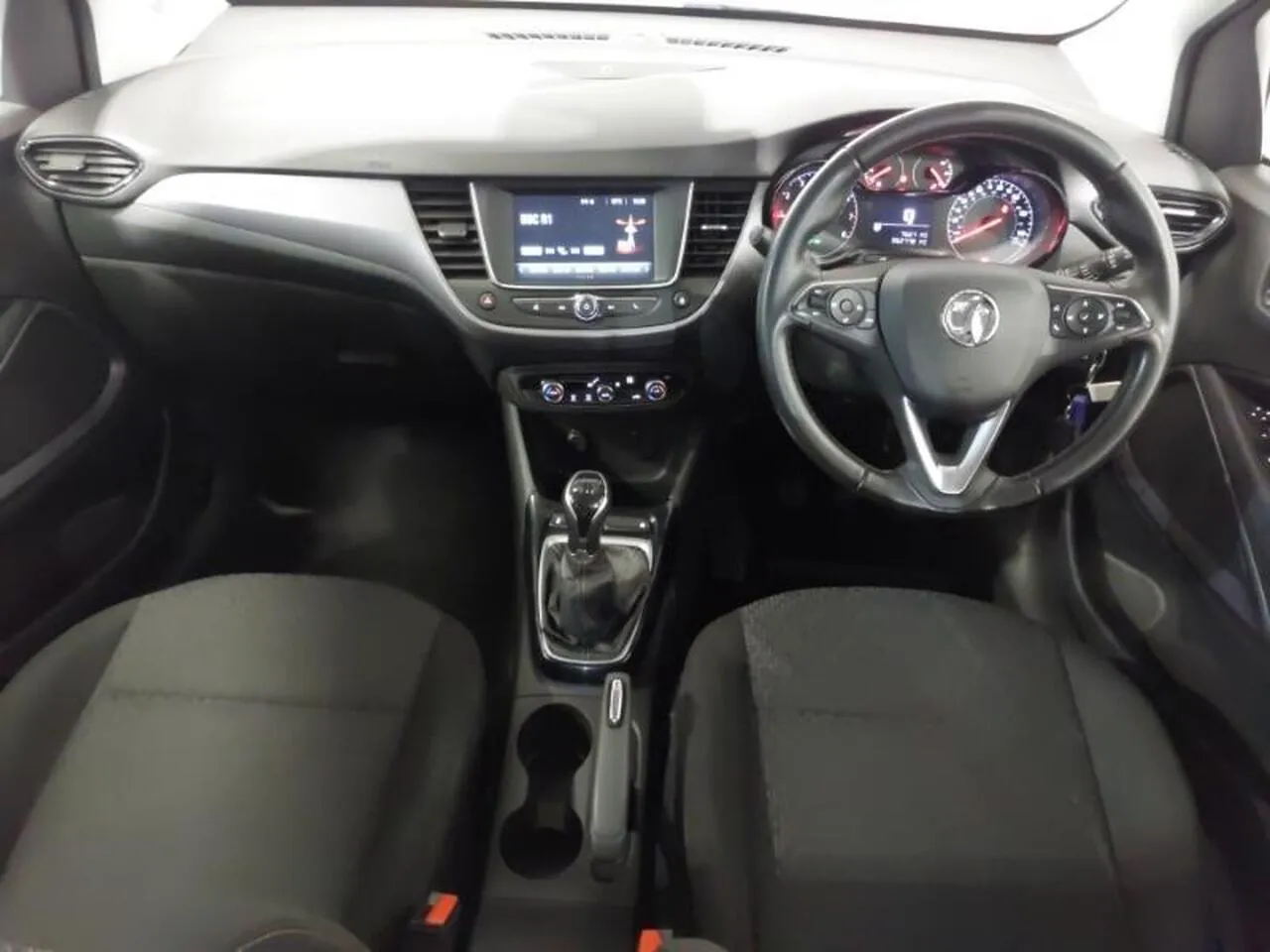 Vauxhall Crossland X 2019 photo 3