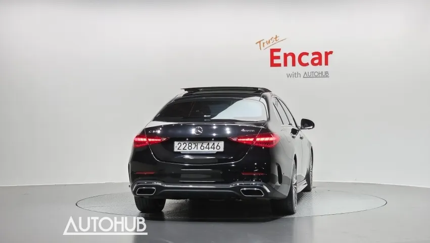Mercedes-Benz C-Class 2023 photo 4