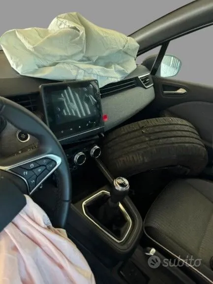 Renault Clio 2025 photo 3