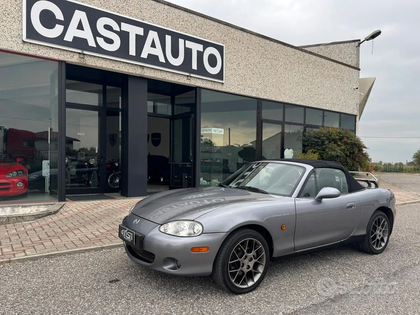 Mazda Mx-5 2004 photo 4