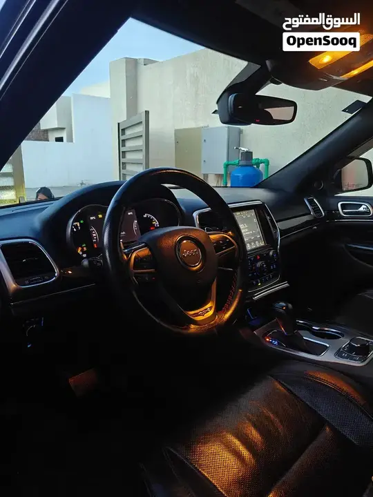 Jeep Grand Cherokee 2017 photo 2