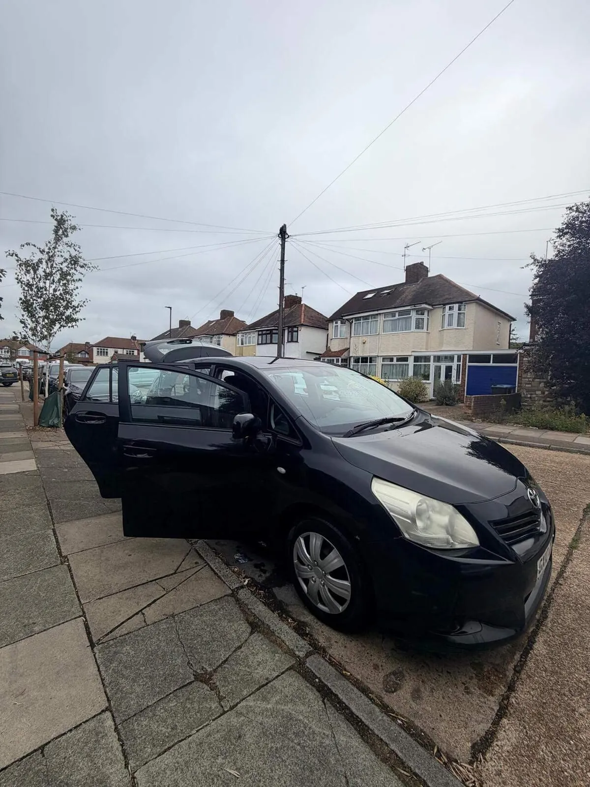 Toyota Verso 2010 photo 2