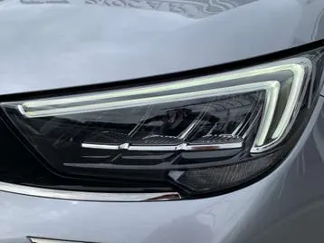 Opel Crossland X 2021 photo 2
