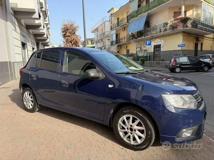 Dacia Sandero 2019 photo 2