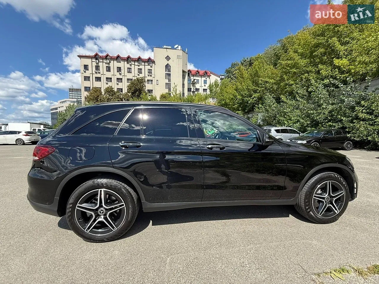 Mercedes-Benz Glc-Class 2019 photo 3