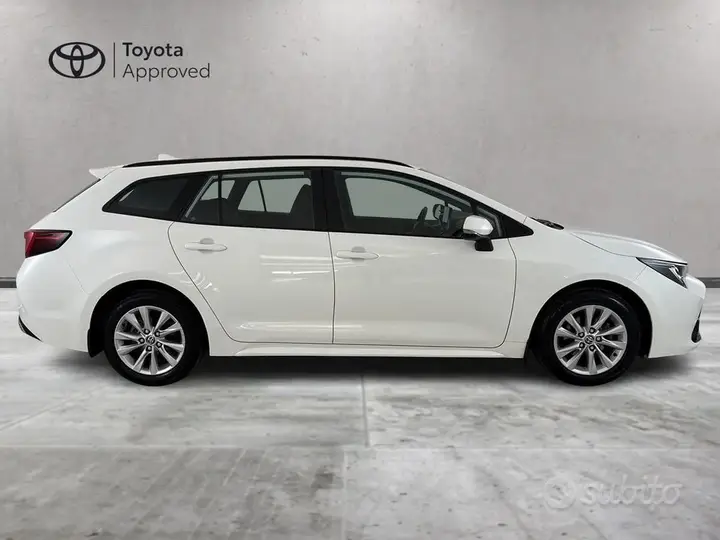 Toyota Corolla 2023 photo 4