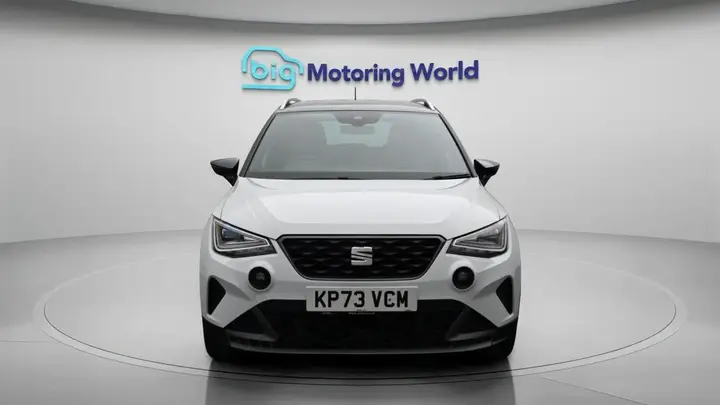 Seat Arona 2023 photo 3