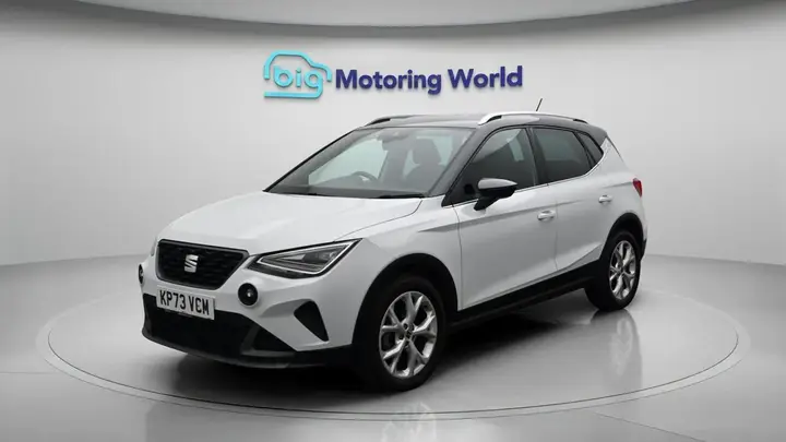 Seat Arona 2023 photo 4