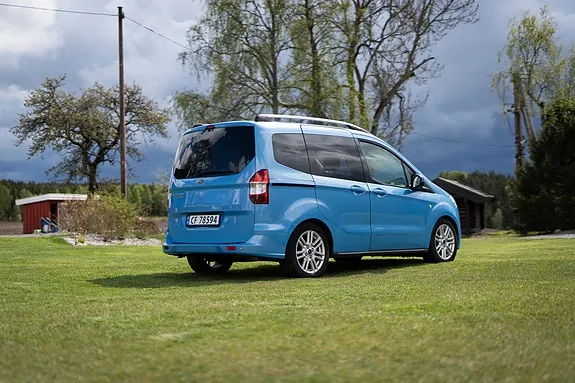 Ford Tourneo Courier 2014 photo 2