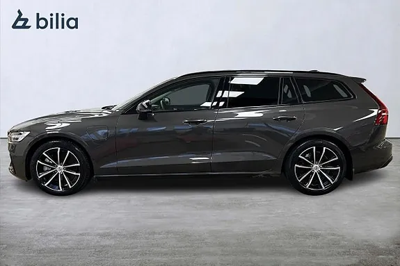 Volvo V60 2025 photo 2